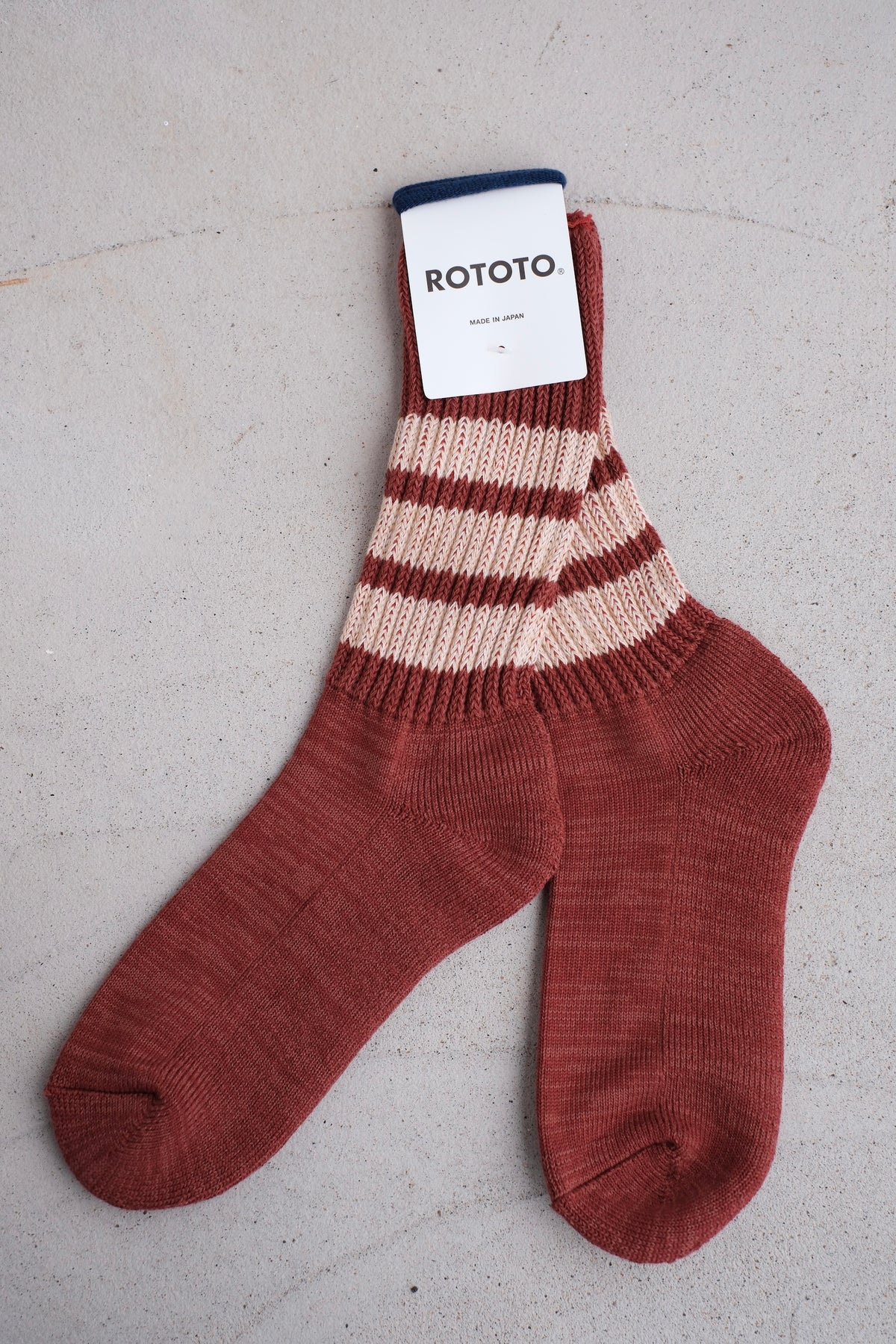ROTOTO "COARSE RIBBED CREW SOCKS"