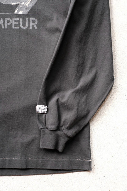 ENDS and MEANS "DIEU TROMPEUR Long Sleeve T-shirt"