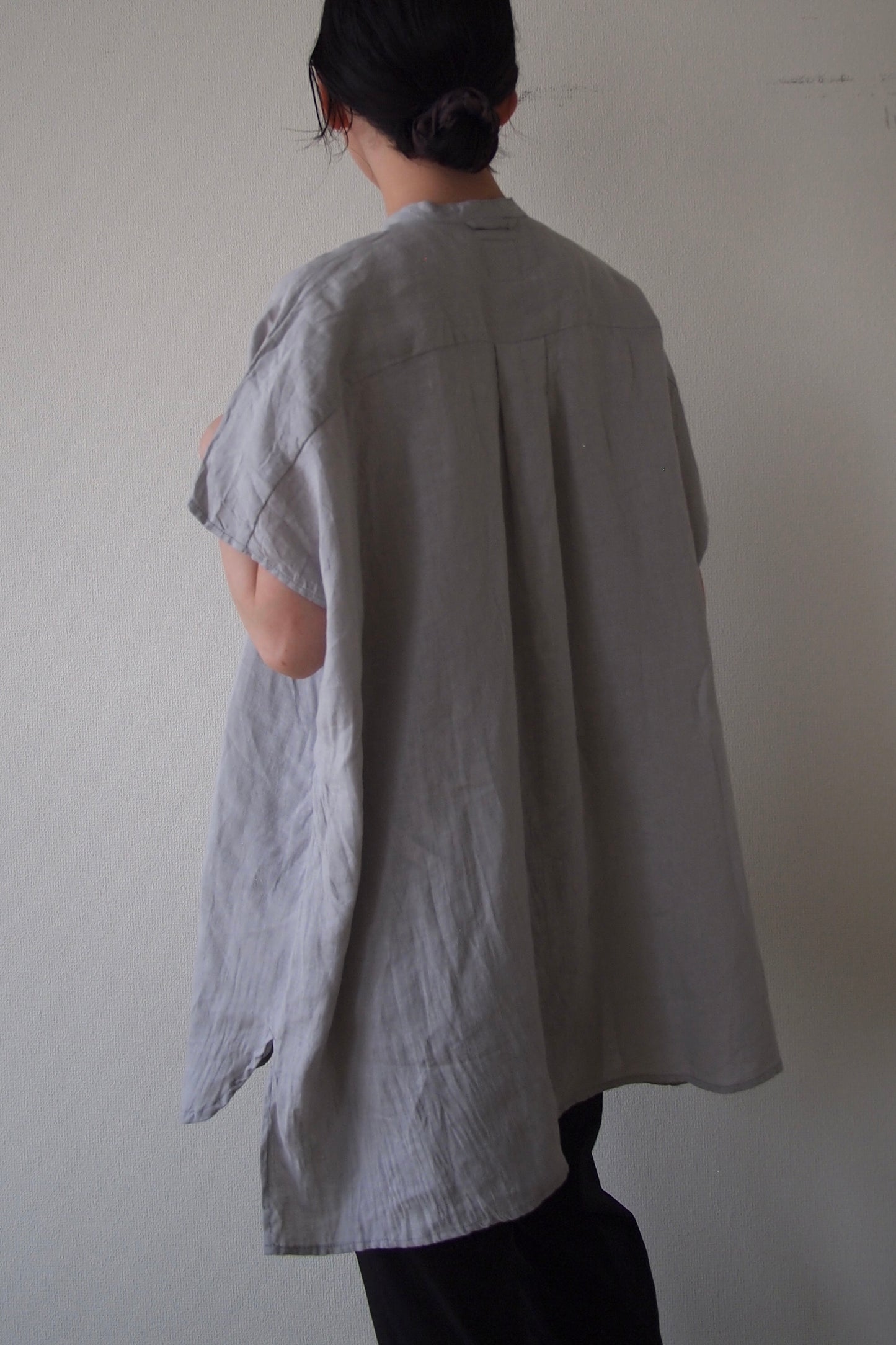 STANDARD SHIRT "No-sleeve Long Shirt"