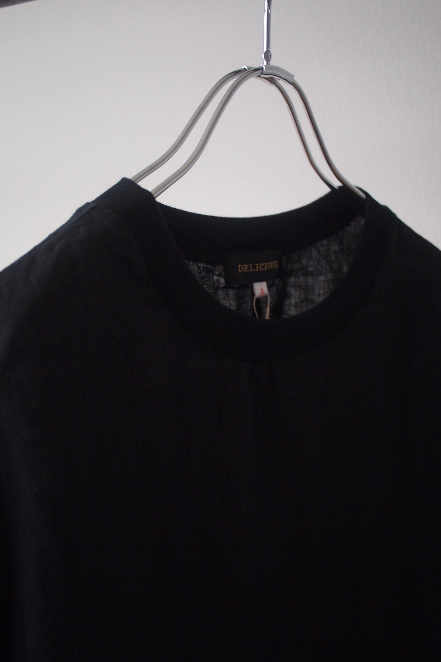 DELICIOUS "LINEN French Sleeve"