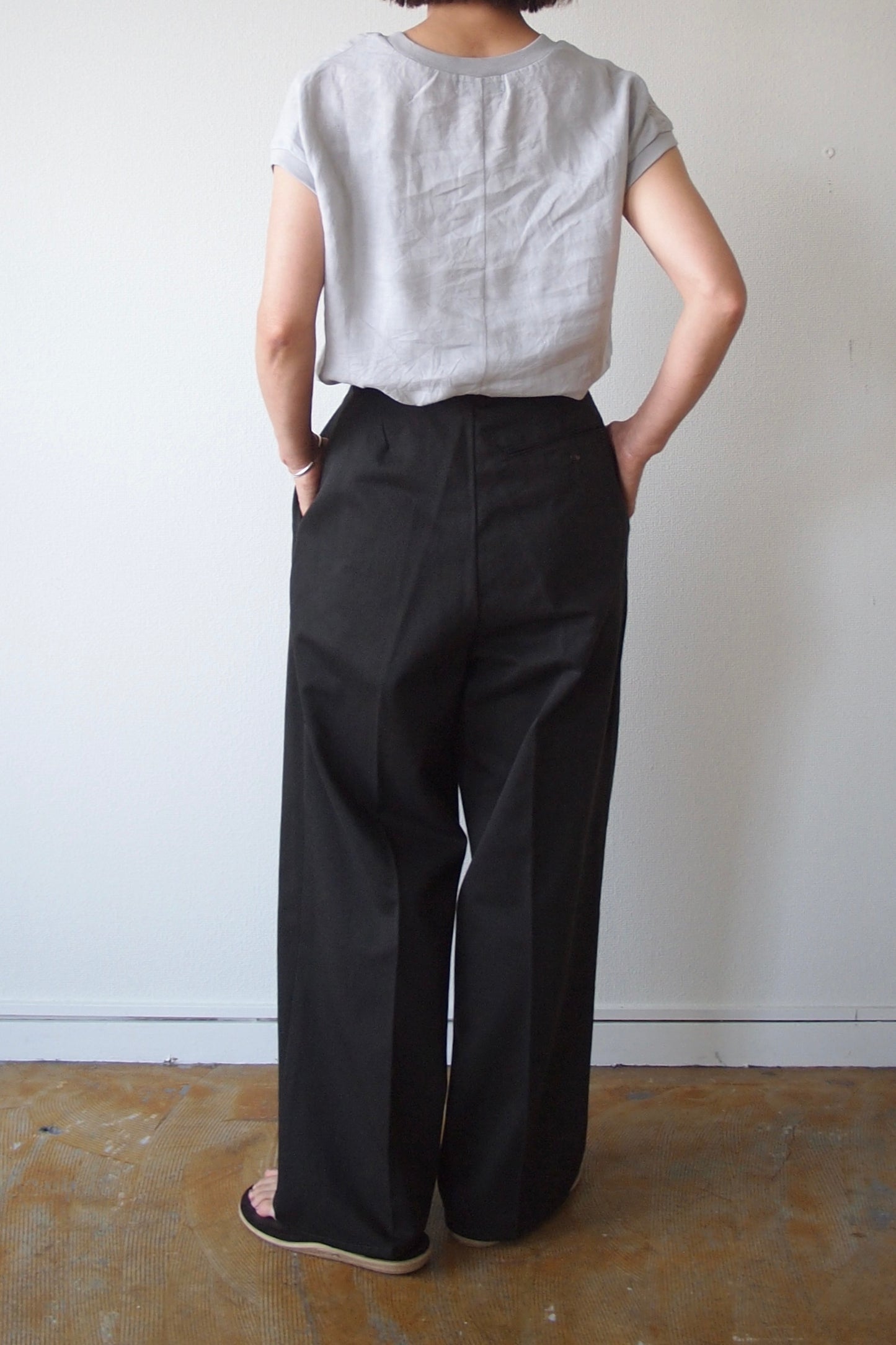 LUVOURDAYS "逆グルカPants"