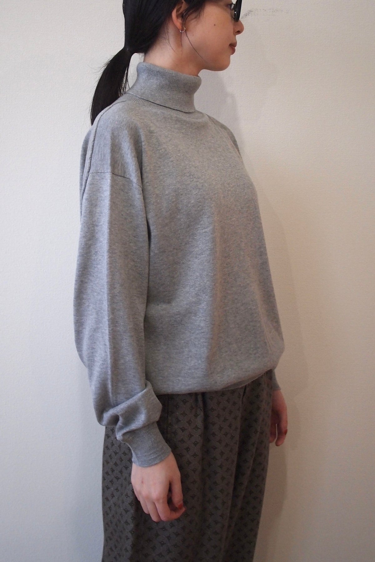 DELICIOUS "Cotton Turtleneck knit"